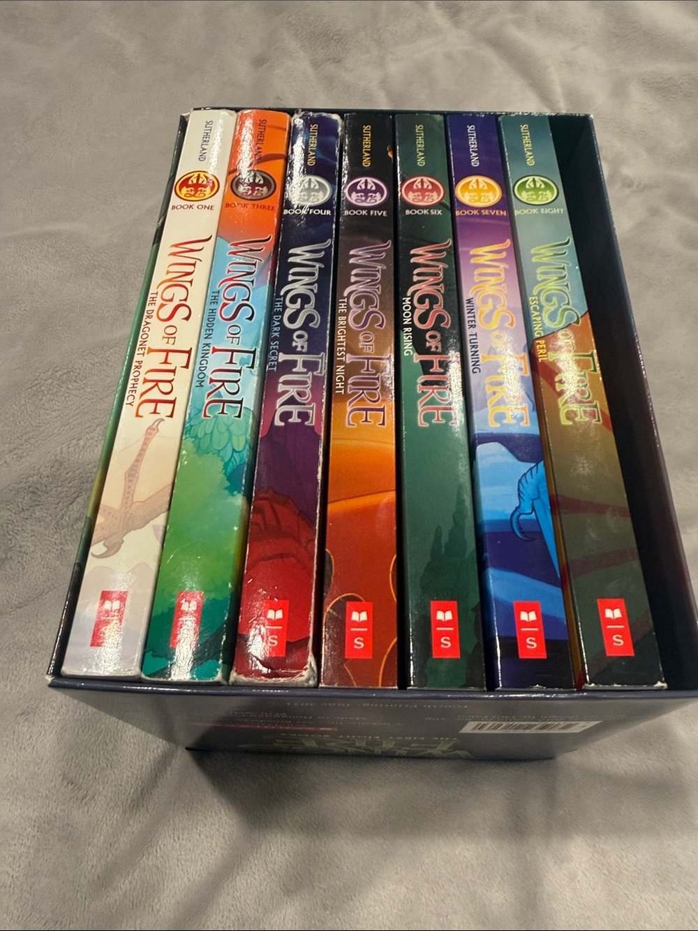 Wings of Fire Paperback Book Box Set (Green) books - 1, 3-8